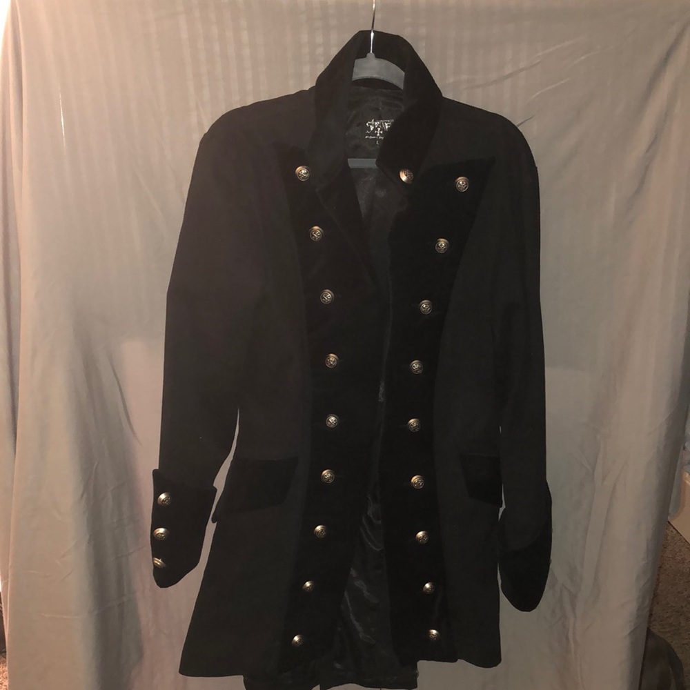 Shrine ladies coat